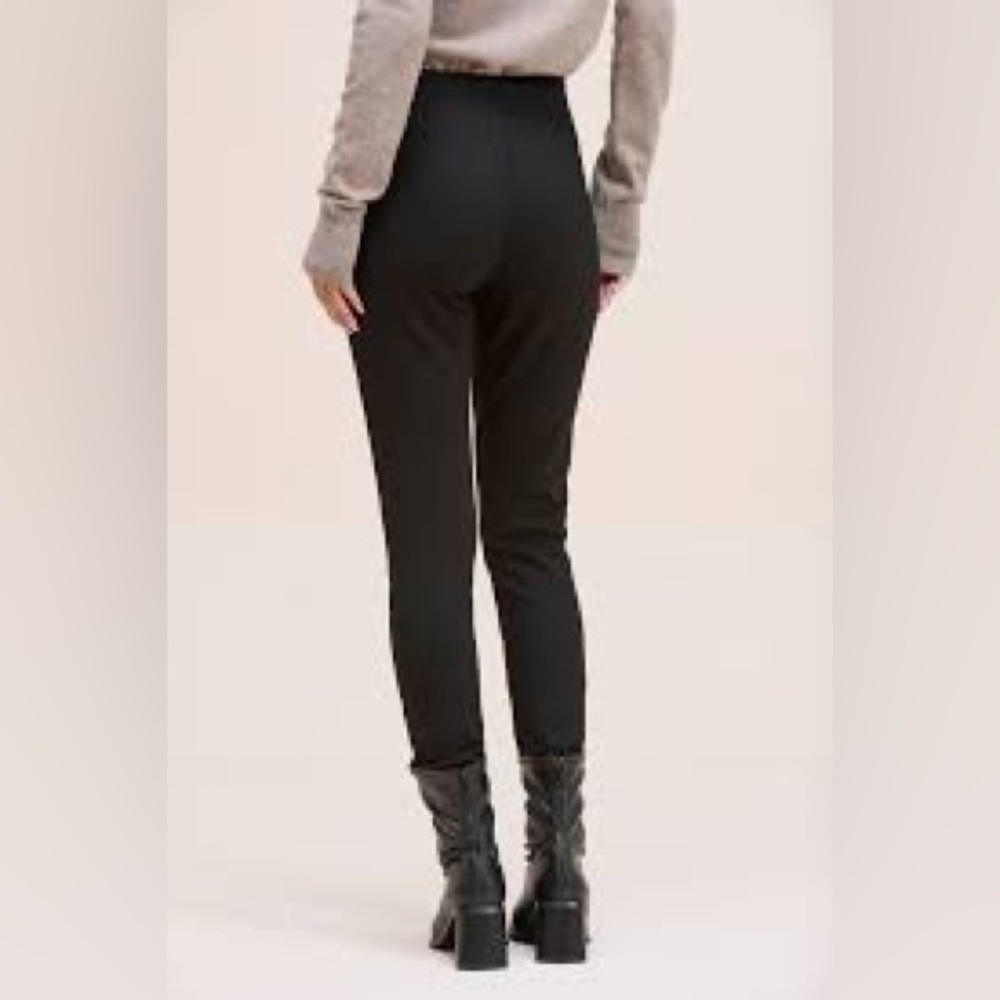 Danier Black Leather Pants Pull Up with Ponte Stretch Size 4 Small